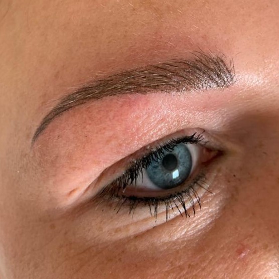 Härchenzeichnen PMU in Thüringen MK Beauty Art Academy