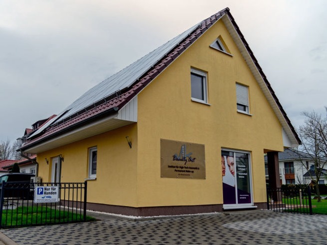 Eingang Außen PMU Microneedling in Thüringen MK Beauty Art Academy